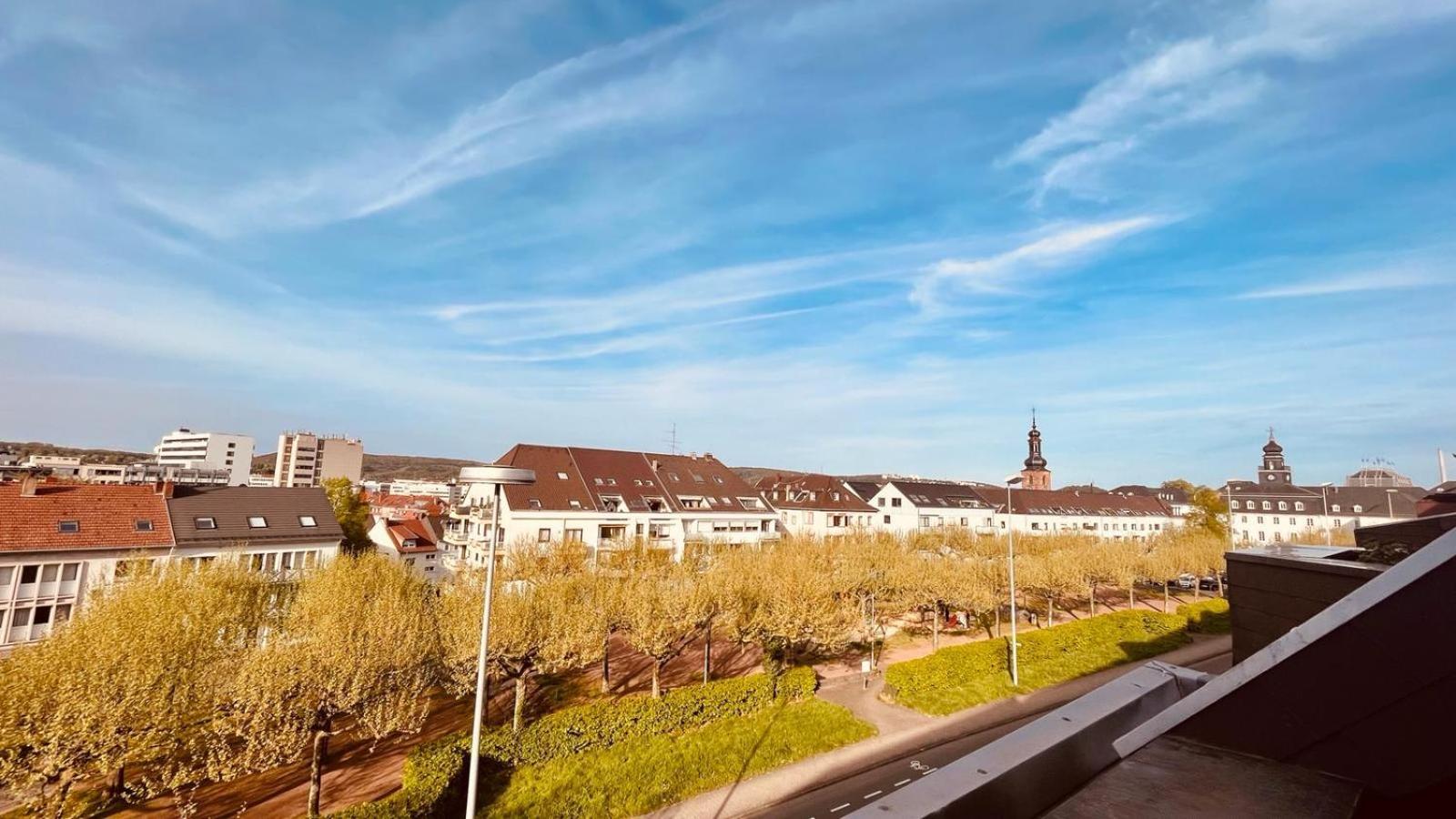 Apartment Am Schloss - Air Saarbrücken Eksteriør billede