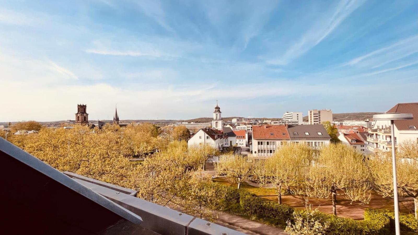 Apartment Am Schloss - Air Saarbrücken Eksteriør billede