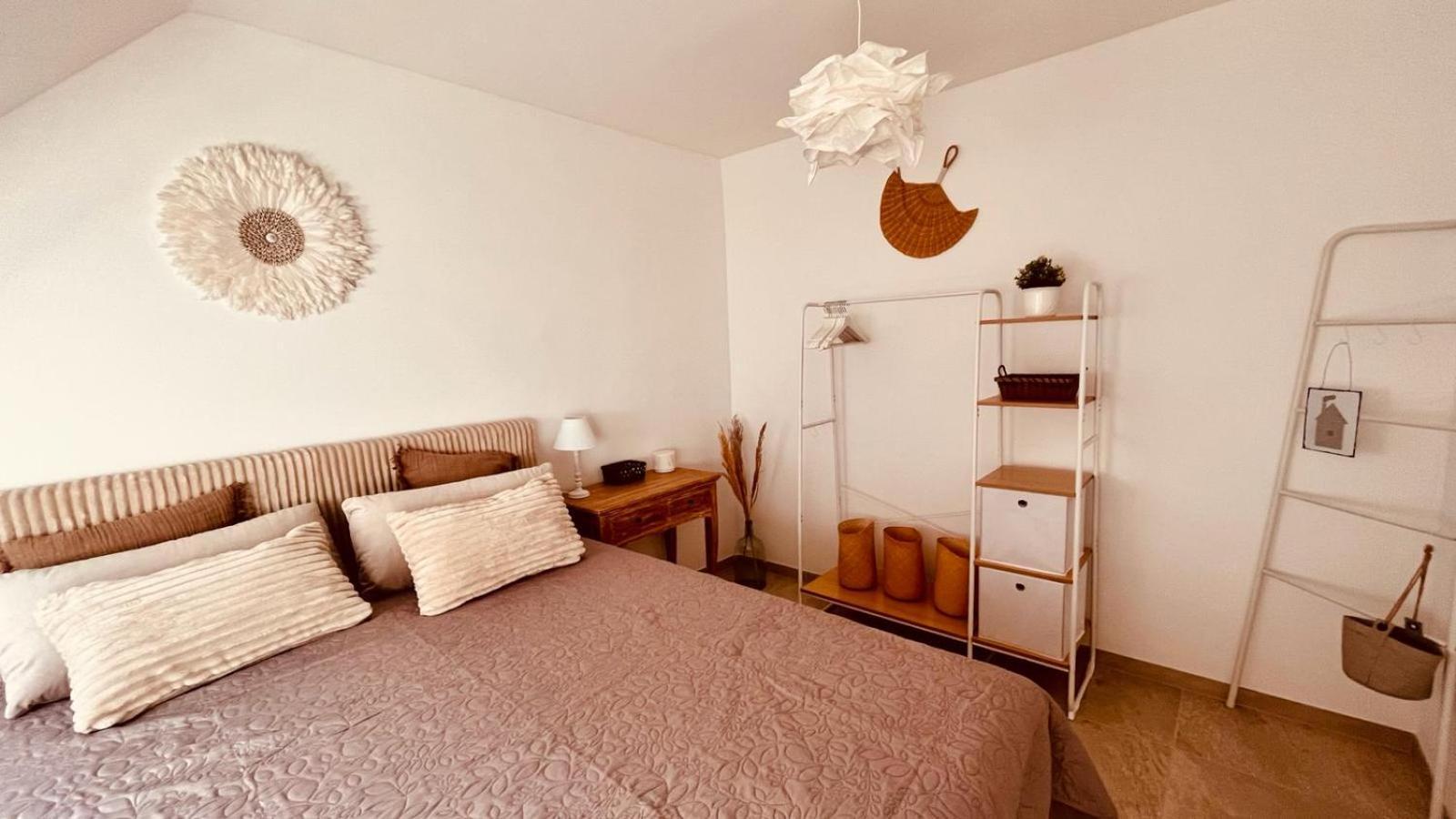 Apartment Am Schloss - Air Saarbrücken Eksteriør billede