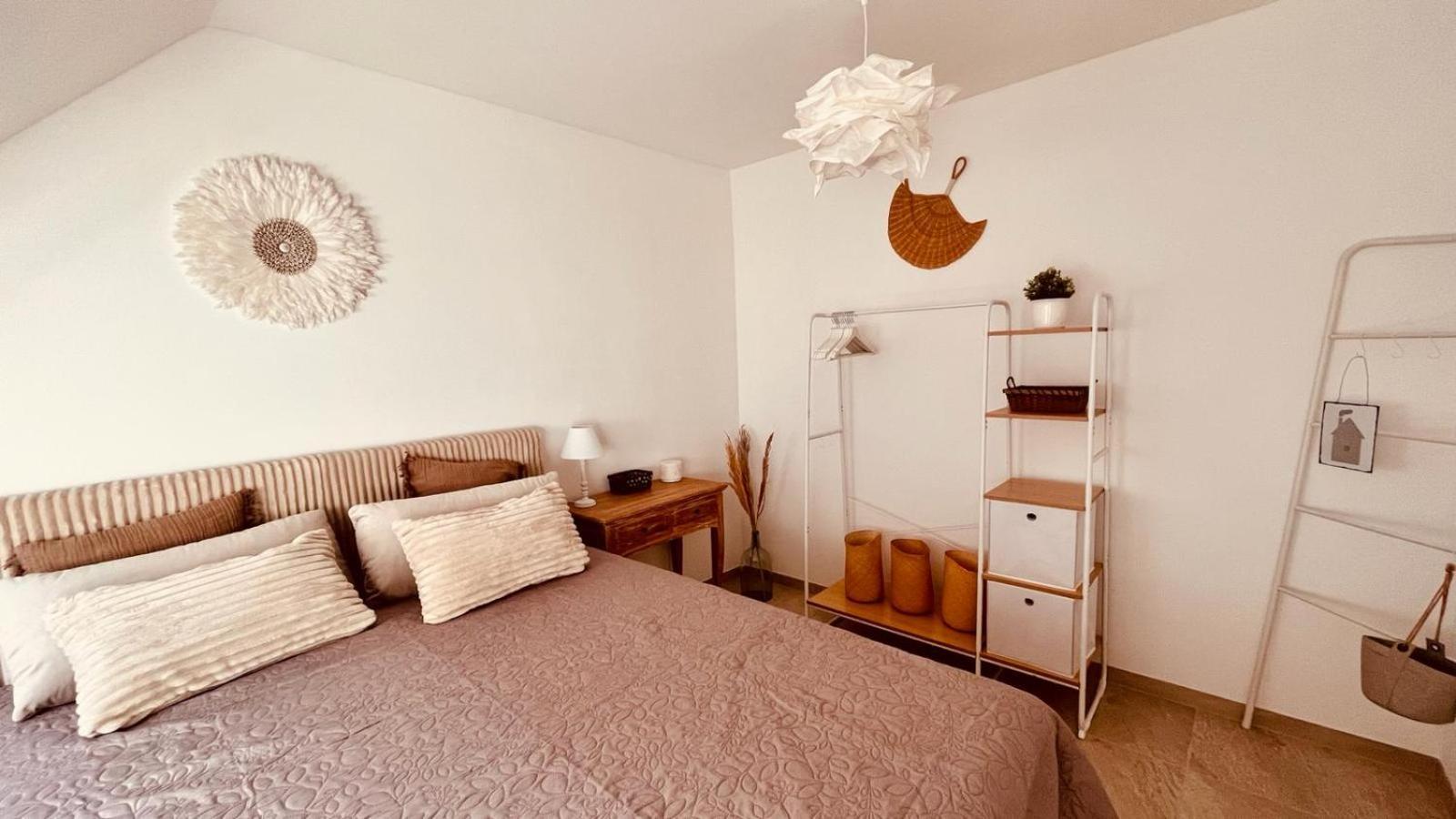 Apartment Am Schloss - Air Saarbrücken Eksteriør billede